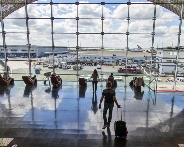 FRENCH AIRPORTS REPORT STRONG BUT UNEVEN RECOVERY