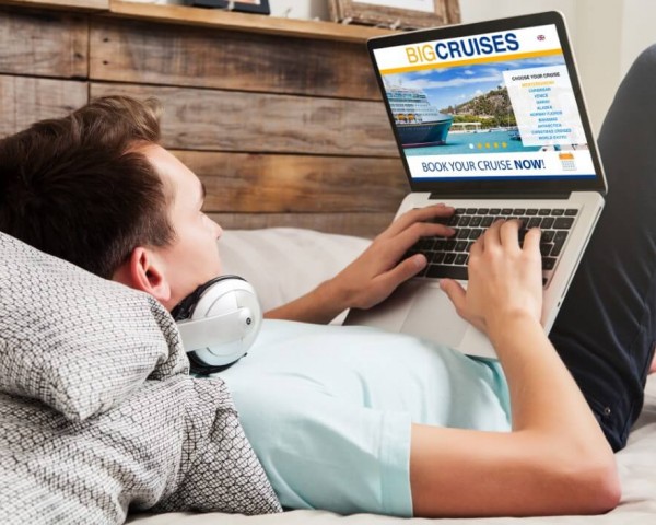 BOOKING HOLDINGS DISTRIBUTES CRUISES IN THE USA