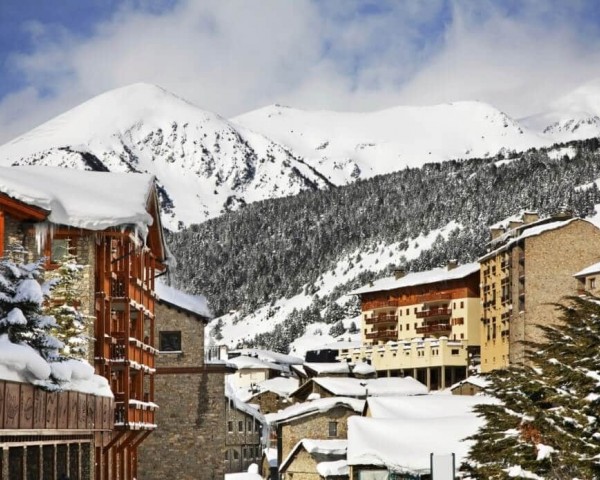 ANDORRA’S SKI RESORTS ARE INCREASINGLY INVESTING IN WHITE GOLD