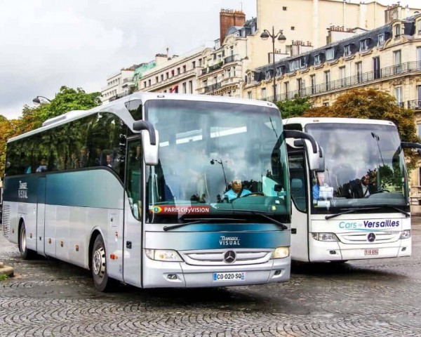 PARIS TO BAN COACHES FROM THE CITY CENTER