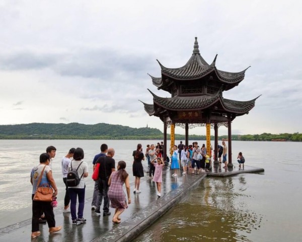 NUMBER OF FOREIGN TRAVELERS IN CHINA EXPECTED TO GROW AGAIN