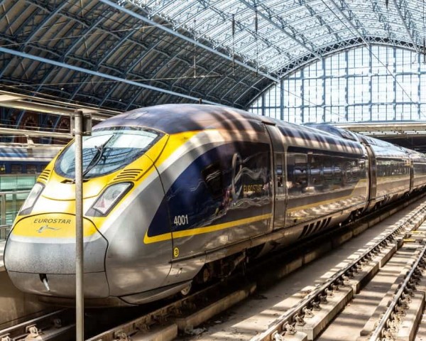 EUROSTAR TO BUY 50 NEW TRAINS